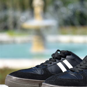 ¡Los sneakers que van con TODO!
